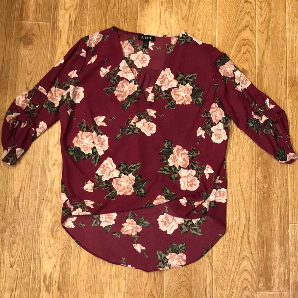 🌺Rose Blouse🌺 4 for $20